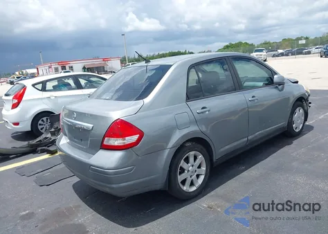 2009 Nissan Versa 1.8S z USA, uszkodzony, nr VIN 3N1BC11E89L495132